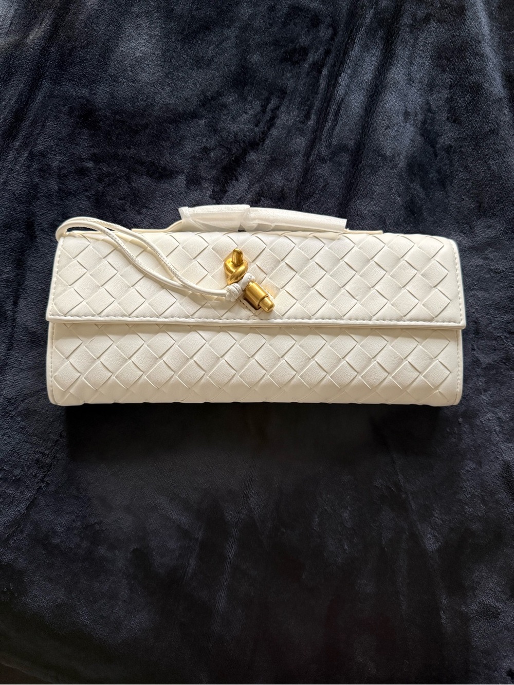 Commense White Woven Flap Clutch Shoulder bag with Gold Knot Accent